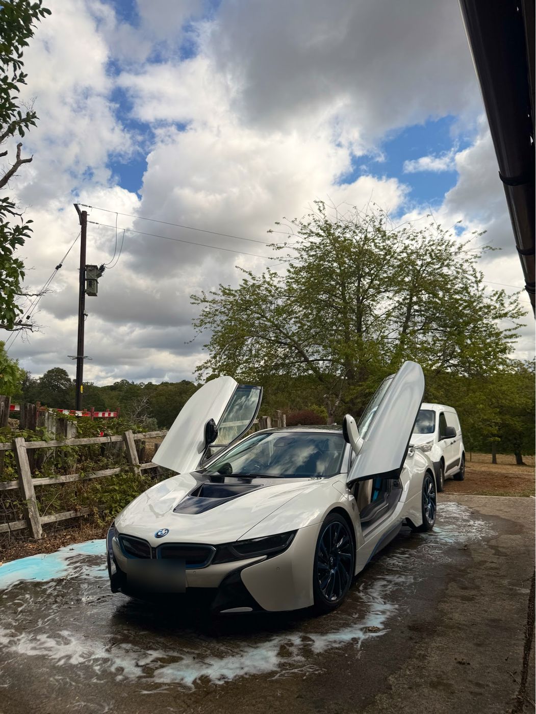 BMW i8
